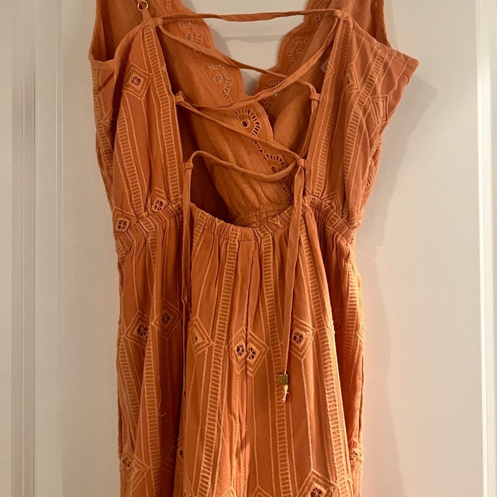 🆕🧡🌅L.Space Anthropologie Ciara Eyelet Jumpsuit NWT - Picture 5 of 6